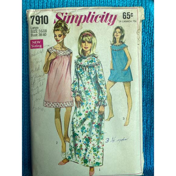 Simplicity 7910 Sewing pattern nightgown nighty long short 1960s size 16 bust 38 - Picture 1 of 5